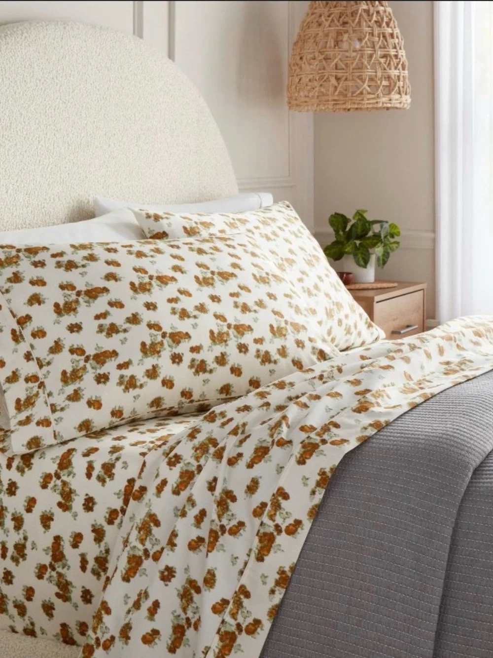 King 400 Thread Count Performance Sheet Set Gold Blurred Floral - Threshold
